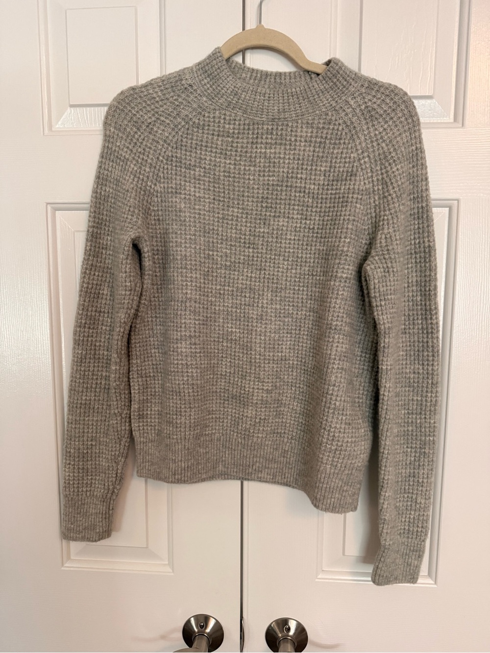 Banana Republic Gray Knit Wool Sweater